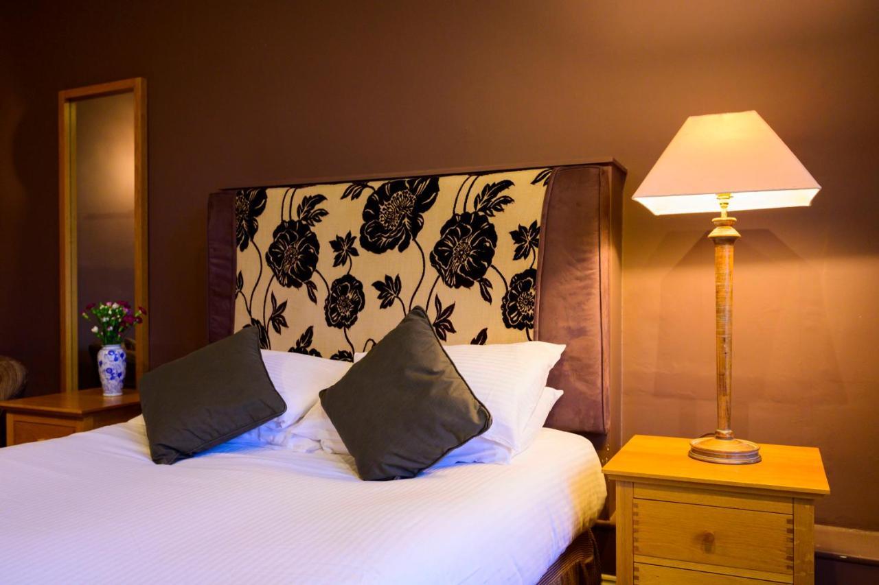 The Swan Hotel - Bradford-On-Avon Luaran gambar