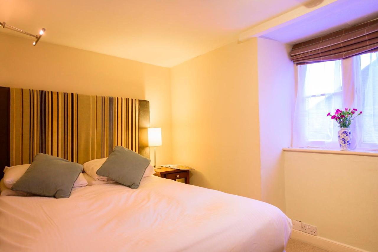 The Swan Hotel - Bradford-On-Avon Luaran gambar